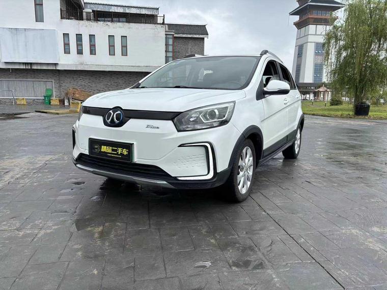r215402-baic-ev-ec5-2019_0