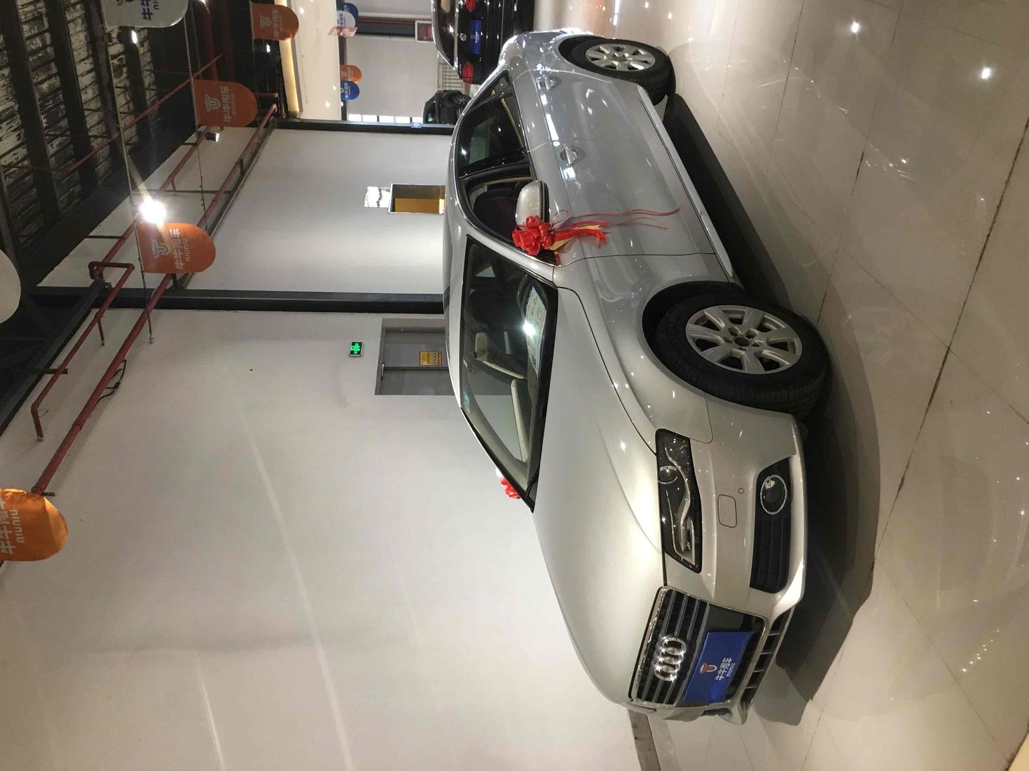 r215407-audi-a4l-2011_0