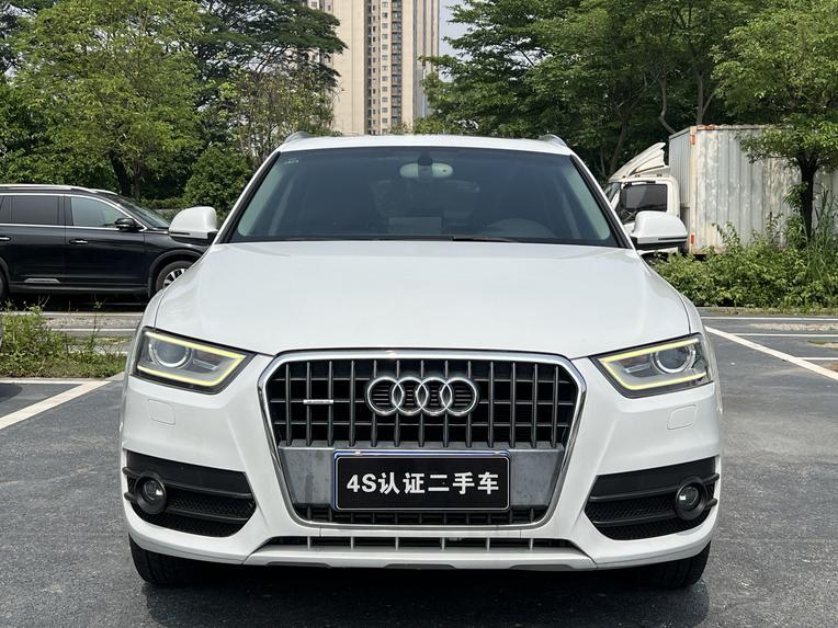 r215433-audi20q3-2014_0