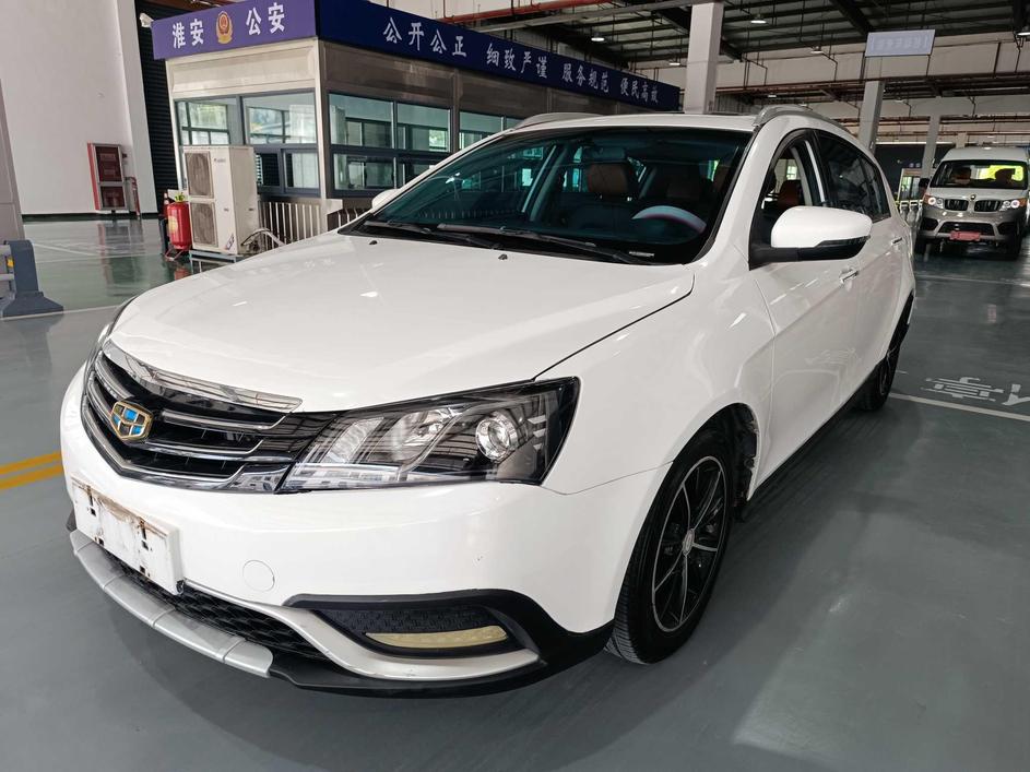 r215439-geely-emgrand-2016_0