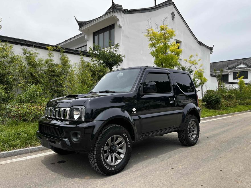 r215488-suzuki-jimny-2018_0