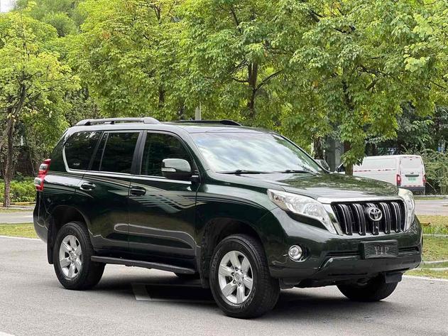 r215493-toyota-prado-2017_0