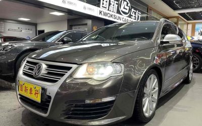 r215527-volkswagen-passat-2011_0