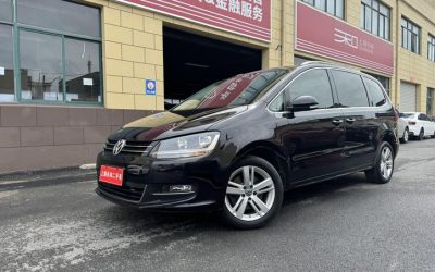 r215535-volkswagen-sharan-2017_0