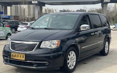 r215555-chrysler-pacifica-2013_0