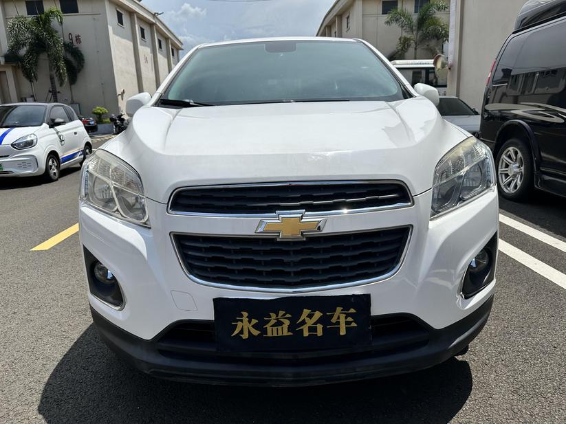 r215560-chevrolet20trax-2014_0
