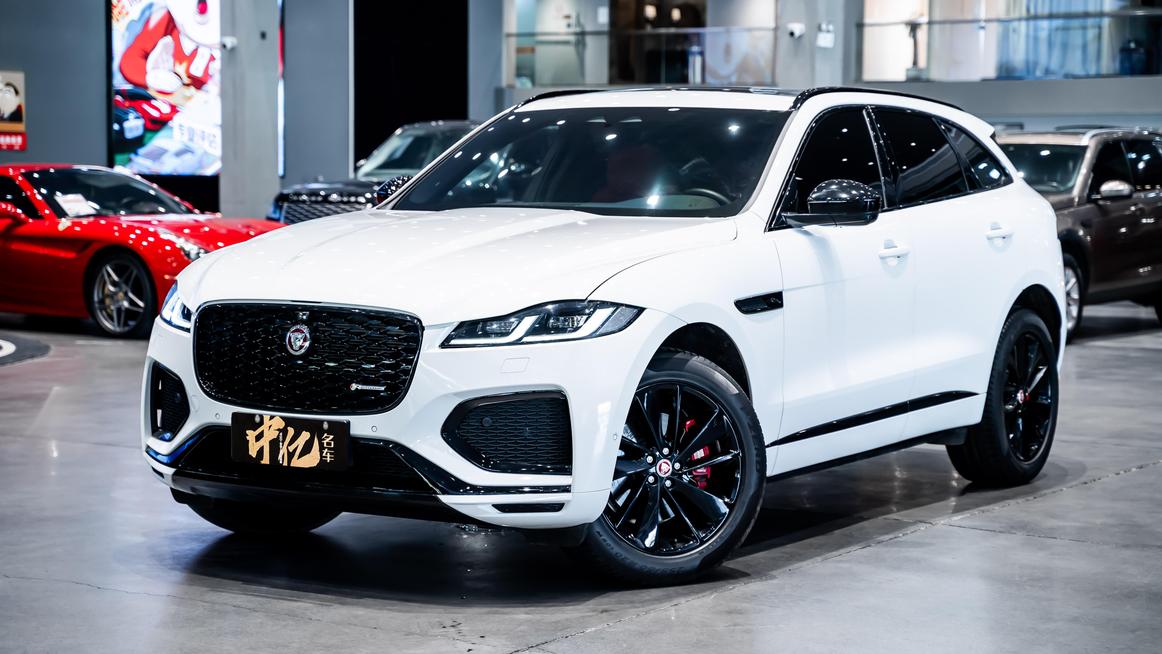 r215569-jaguar-f-pace-2022_0