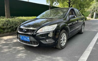 r215603-ford-focus-2010_0