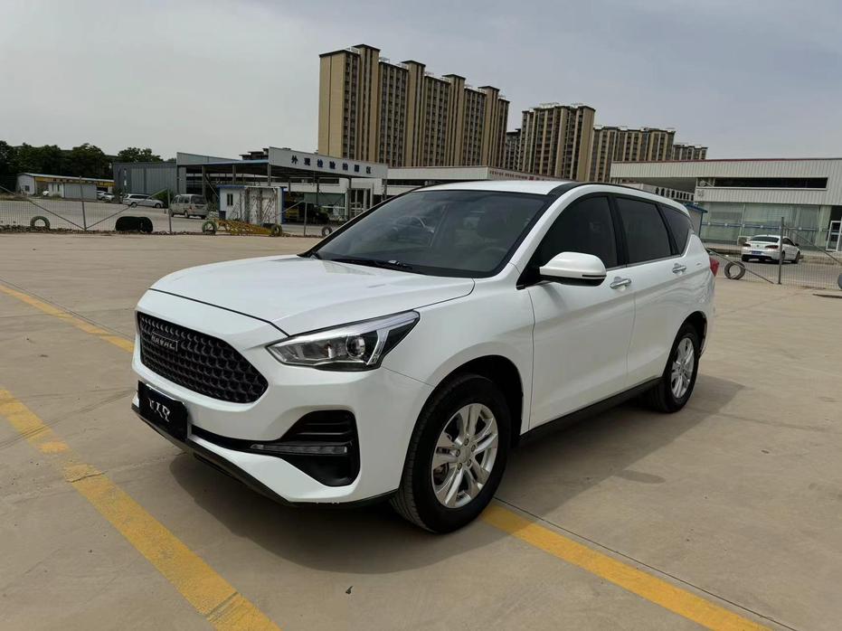 r215616-haval-m6-2019_0