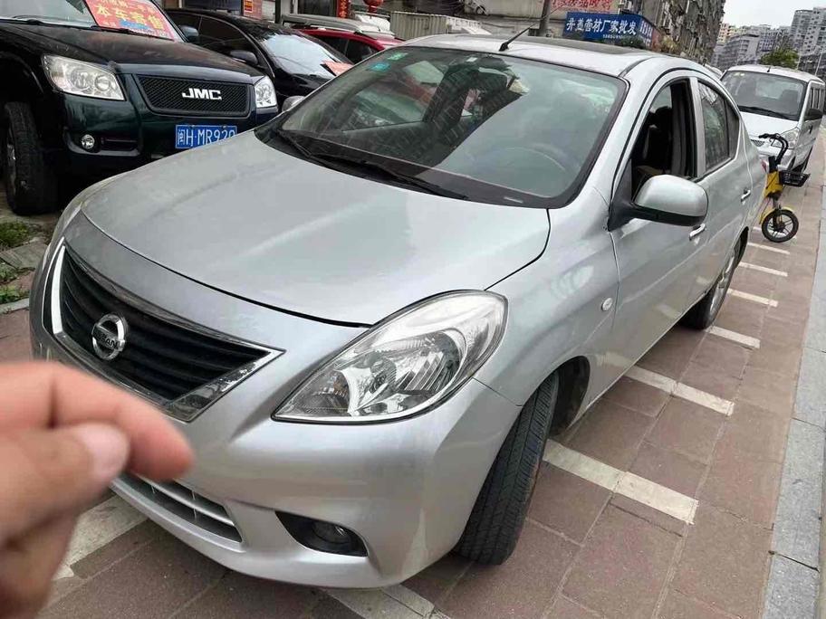 r215622-nissan-sunny-2011_0