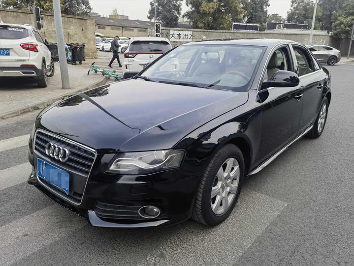 r215640-audi-a4l-2009_0
