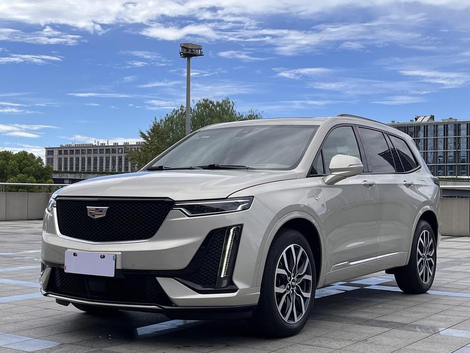 r215672-cadillac-xt6-2021_0