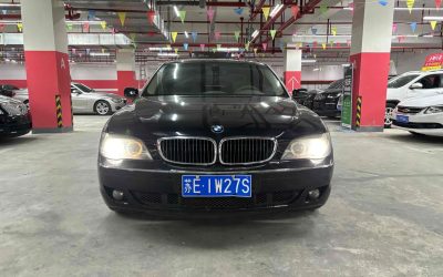 r215695-bmw20720series-2008_0