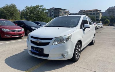 r215698-chevrolet20sail-2014_0