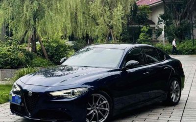 r215709-alfa-romeo-giulia-2017_0
