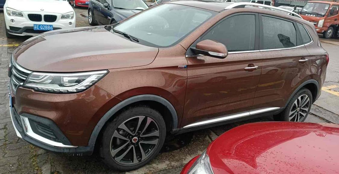 r215710-roewe-rx3-2019_0