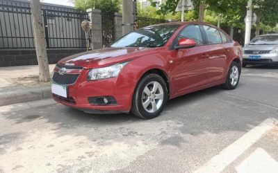 r215711-chevrolet-cruze-2012_0