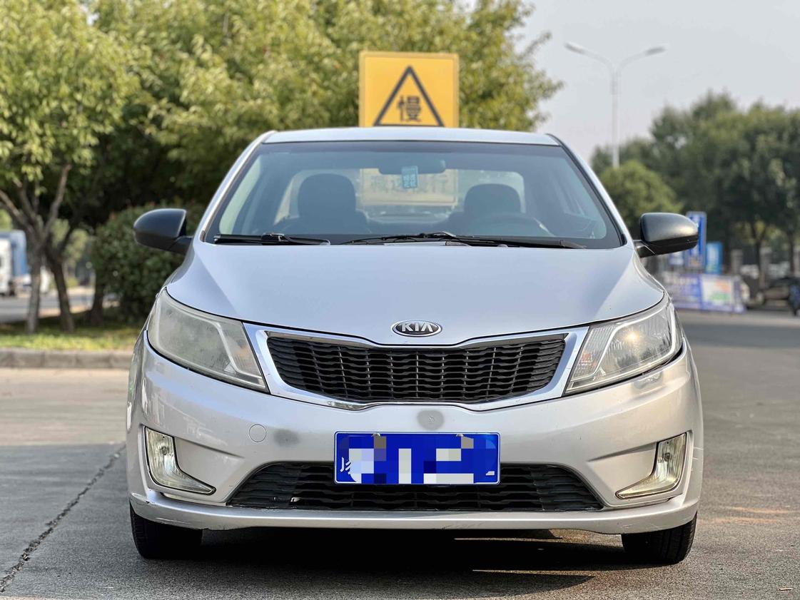 r215724-kia-k2-2013_0