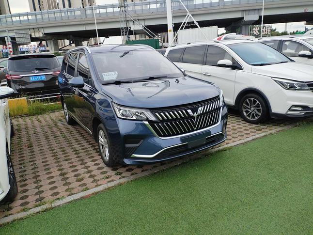 r215725-wuling-jiachen-2023_0