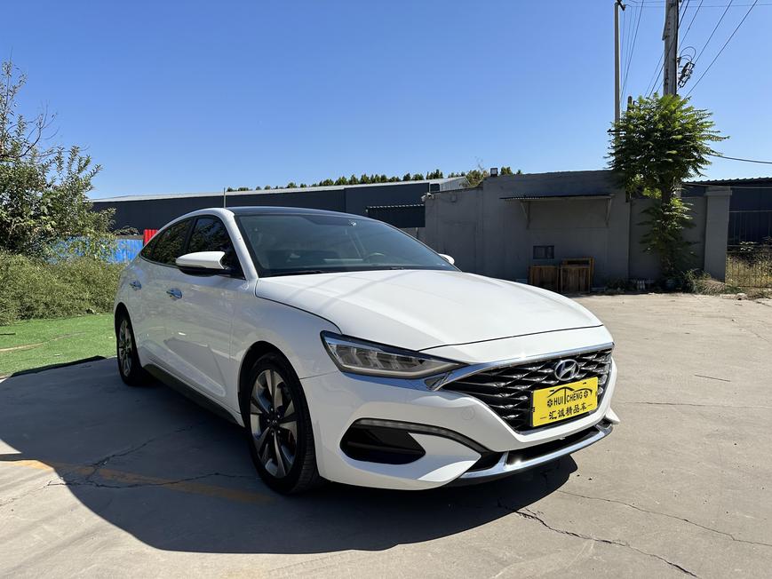 r215771-hyundai-lafesta-2019_0