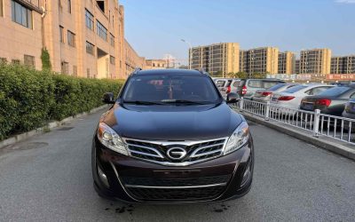r215780-trumpchi-gs5-2014_0
