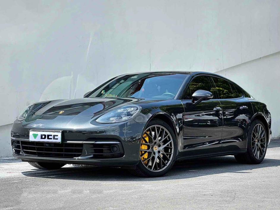 r215784-porsche-panamera-2021_0