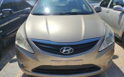 r215798-hyundai-reina-2012_0
