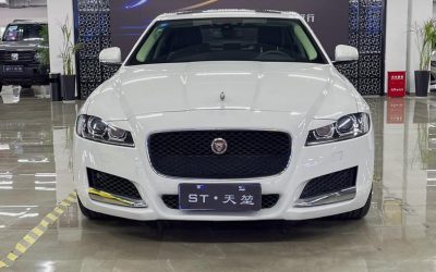 r215809-jaguar-xfl-2019_0