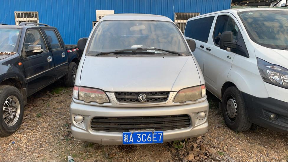 r215830-dongfeng-forthing-lingzhi-2016_0