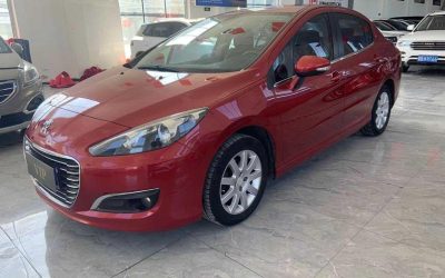 r215880-peugeot-308-2013_0