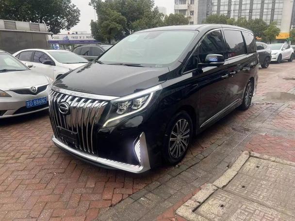 r215899-trumpchi-m8-2022_0