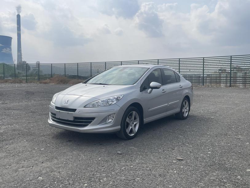 r215928-peugeot-408-2013_0