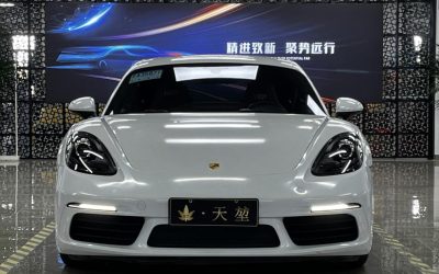 r215944-porsche20718-2020_0