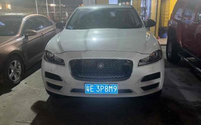 r215960-jaguar-f-pace-2017_0