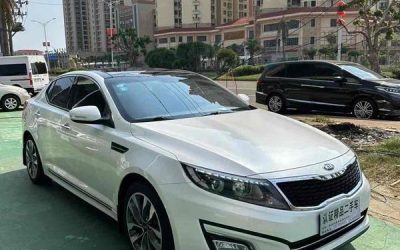 R215975-Kia-K5-2015_0