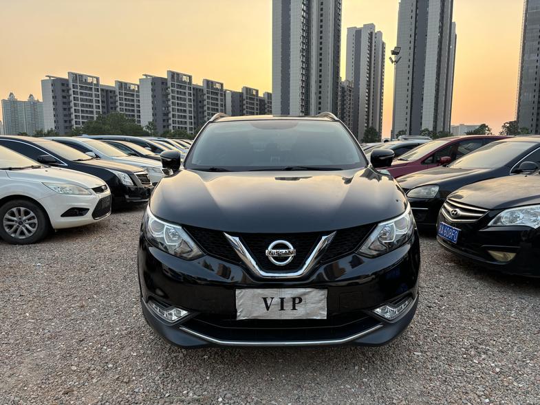 r216039-nissan-qashqai-2016_0