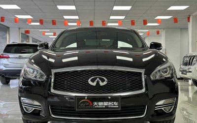 r216040-infiniti-q70-2017_0