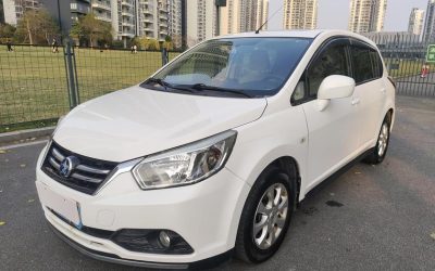 r216052-venucia20r50x-2016_0