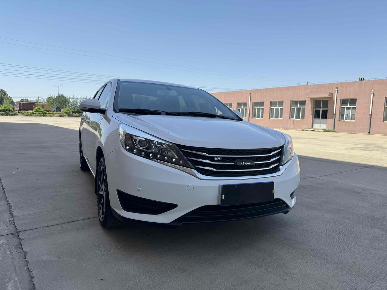 r216062-zotye20z360-2018_0