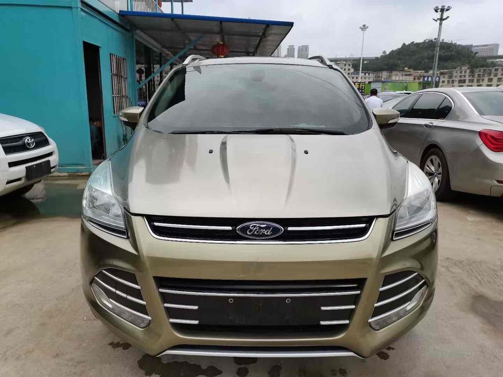 r216070-ford-kuga-2014_0