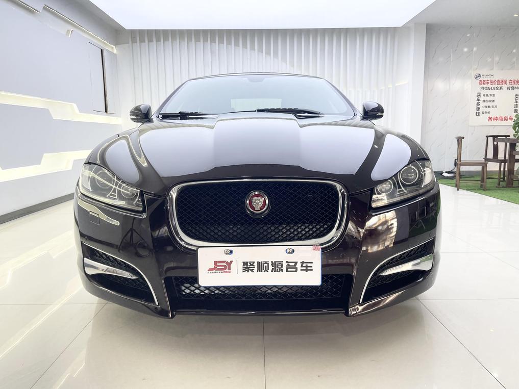 r216075-jaguar-xf-2015_0