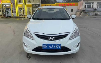 r216079-hyundai20reina-2013_0