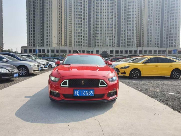 r216082-ford-mustang-2017_0