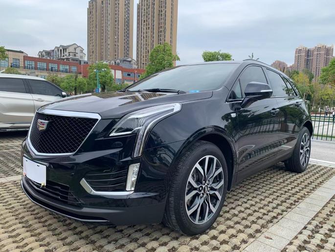 r216108-cadillac-xt5-2023_0