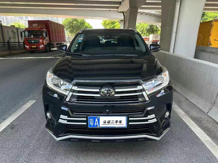 r216156-toyota-highlander-2019_0