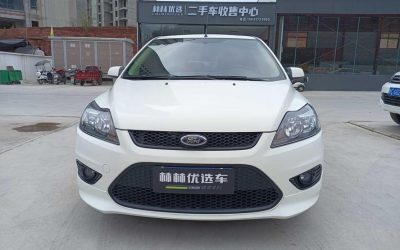 r216174-ford-focus-2013_0