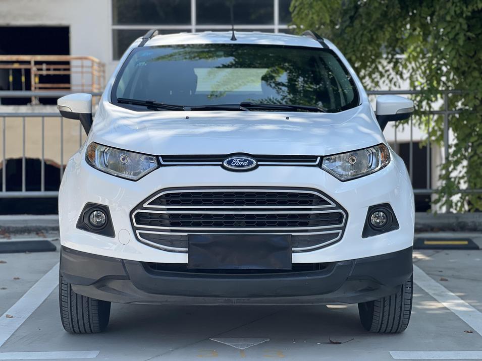 r216213-ford20ecosport-2016_0