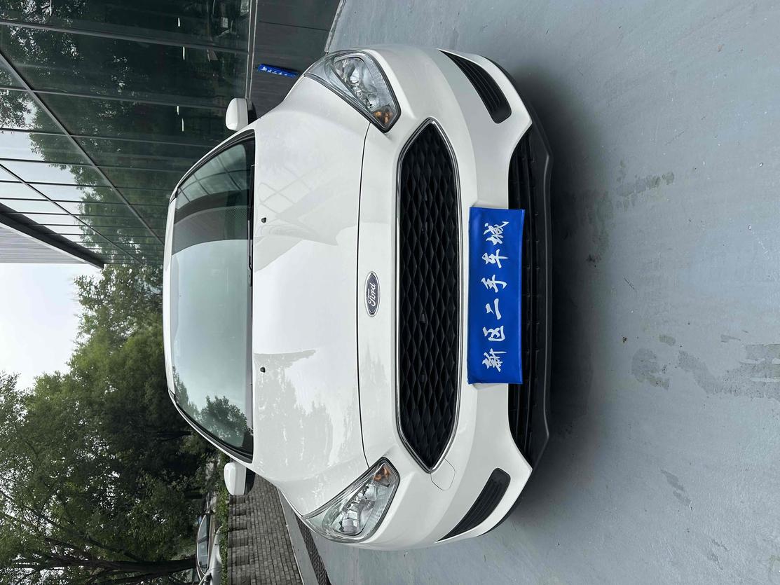 r216233-ford20focus-2019_0