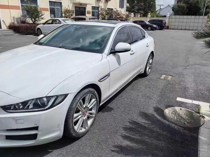 r216238-jaguar-xel-2018_0