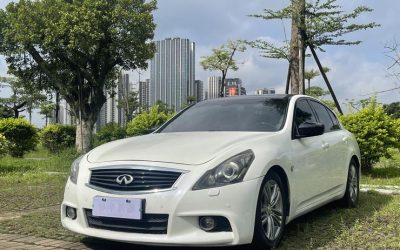 r216244-infiniti20g20series-2013_0